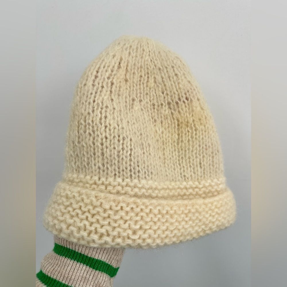 Vintage Cream 100% Wool Beanie Hat